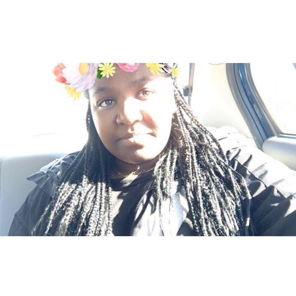 Meet your Posher, Traciann - Picture 1 of 1